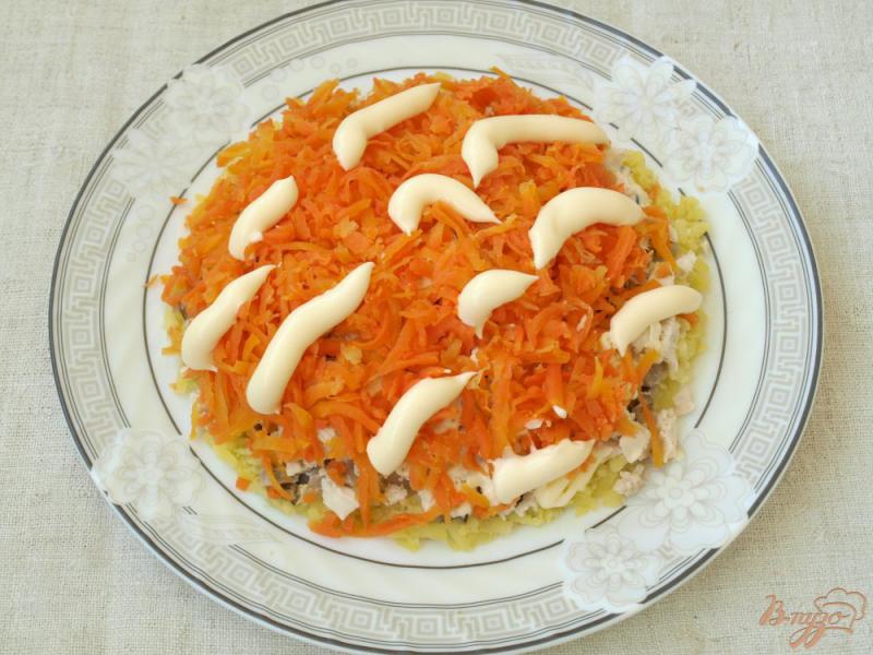 Фото приготовление рецепта: Салат с картофелем и курицей шаг №4