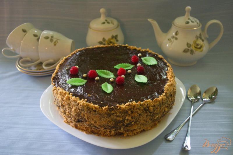 Фото приготовление рецепта: Карамельный торт с шоколадным кремом шаг №12