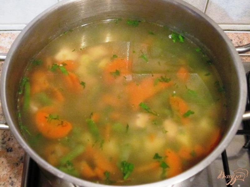 Фото приготовление рецепта: Мясной суп с овощами шаг №11