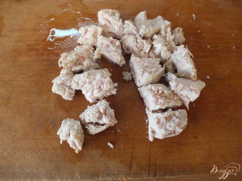 Фото приготовление рецепта: Рассольник с курицей, рисом и прованскими травами шаг №6