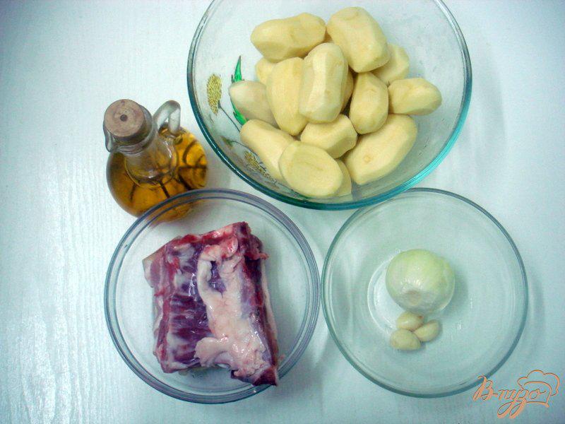 Фото приготовление рецепта: Рёбрышки с картошкой в мультиварке шаг №1