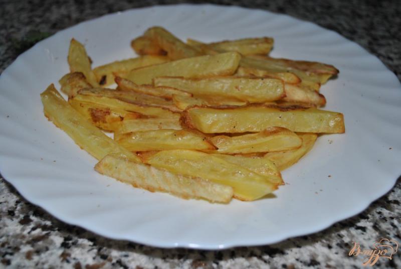 Фото приготовление рецепта: Самый хрустящий картофель-фри шаг №6