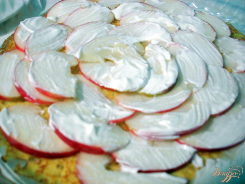 Фото приготовление рецепта: Блинный яблочный пирог шаг №6