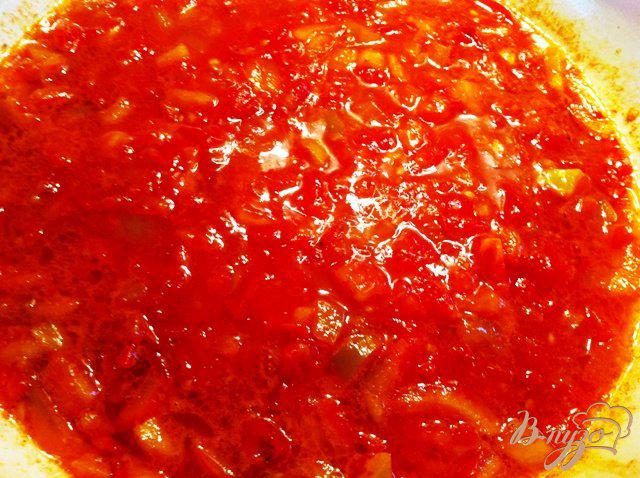 Фото приготовление рецепта: Паста в томатно-перечном соусе шаг №5