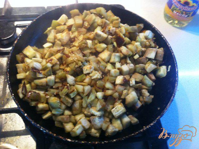 Фото приготовление рецепта: Овощное рагу с оливками шаг №11