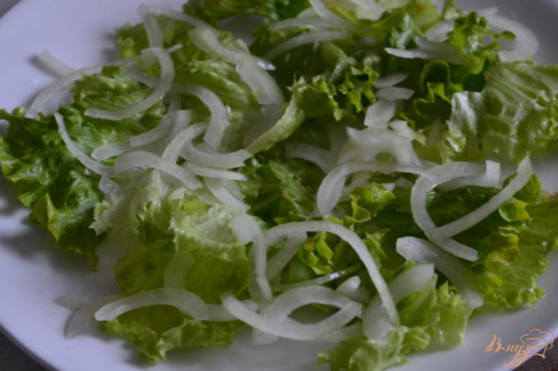 Фото приготовление рецепта: Салат со свеклой и копченой семгой шаг №1