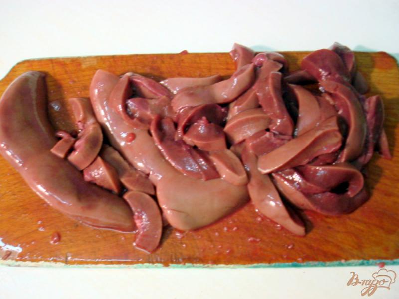 Фото приготовление рецепта: Солянка мясная сборная с почками шаг №1