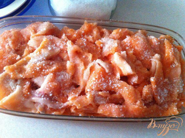 Фото приготовление рецепта: Слабосоленый лосось в имбирно-апельсиновом маринаде шаг №3