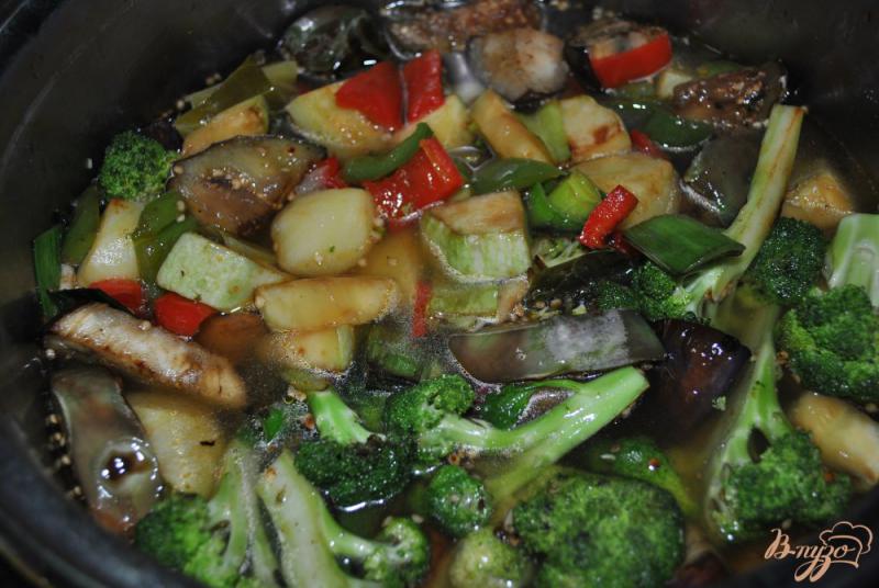Фото приготовление рецепта: Овощное рагу с брокколи шаг №9