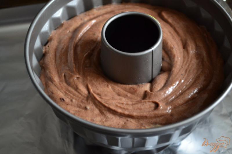 Фото приготовление рецепта: Лаймово-шоколадный кекс шаг №7