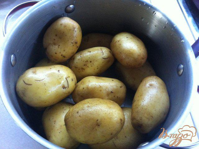 Фото приготовление рецепта: Картофель, запеченный с грудинкой шаг №1
