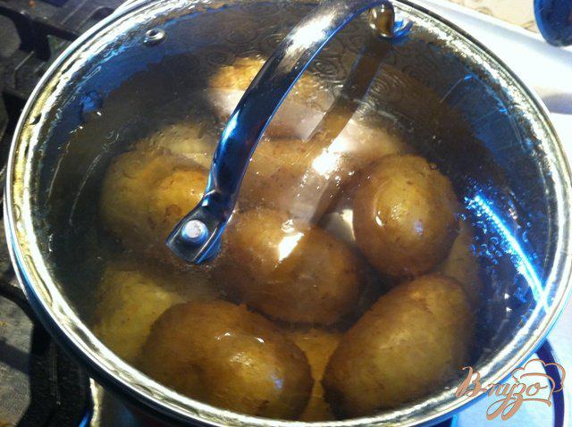 Фото приготовление рецепта: Картофель, запеченный с грудинкой шаг №2