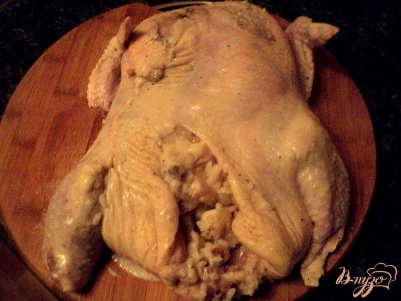 Фото приготовление рецепта: Курица фаршированная шаг №5