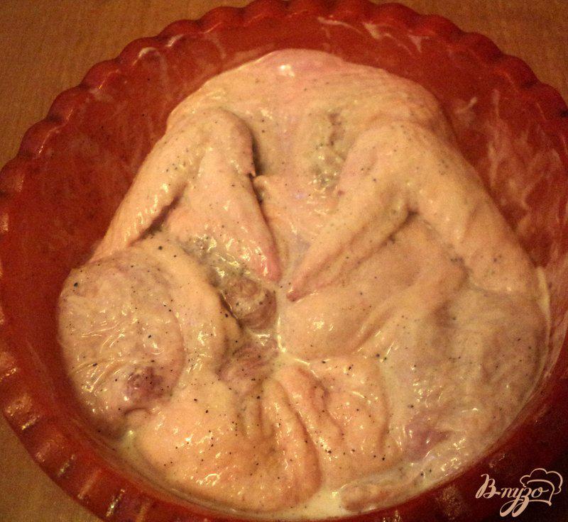 Фото приготовление рецепта: Курица фаршированная шаг №2