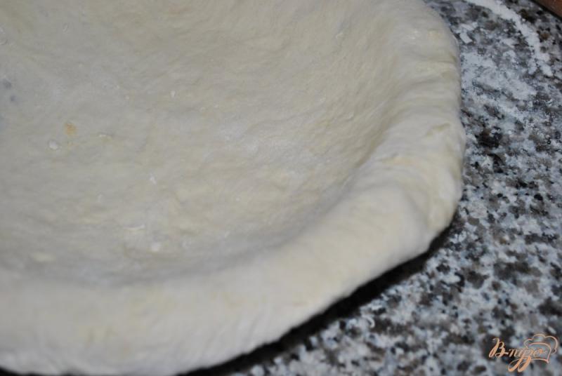 Фото приготовление рецепта: Пирог с тушеной капустой шаг №6