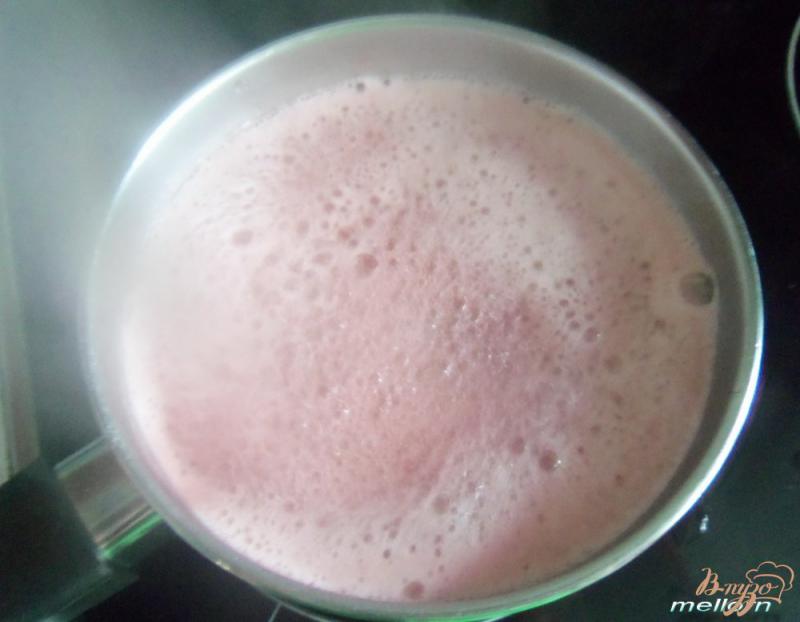 Фото приготовление рецепта: Мармелад из клюквенного морса на агар-агаре шаг №2