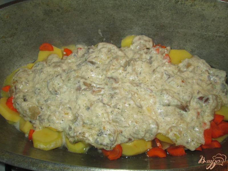 Фото приготовление рецепта: Тушеный картофель с грибами шаг №10