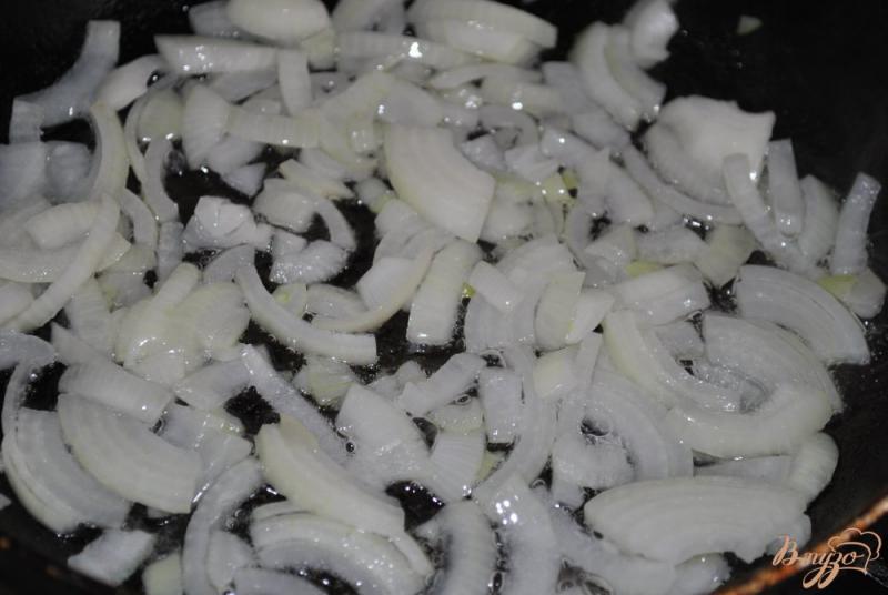 Фото приготовление рецепта: Картофельная запеканка с брокколи шаг №4