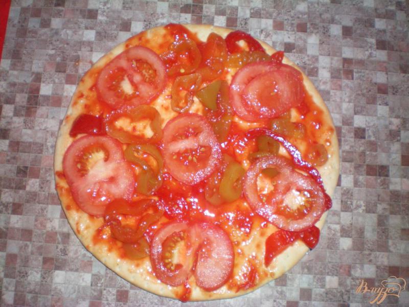 Фото приготовление рецепта: Пицца с моцареллой шаг №2