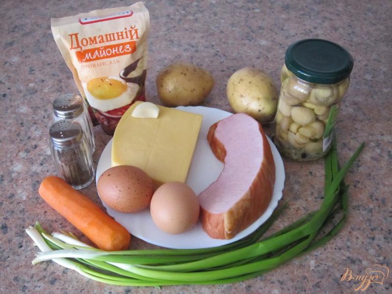 Фото приготовление рецепта: Закусочный салат «Грибное чудо» шаг №1