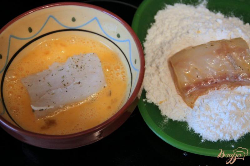 Фото приготовление рецепта: Рыба в овощном маринаде шаг №4