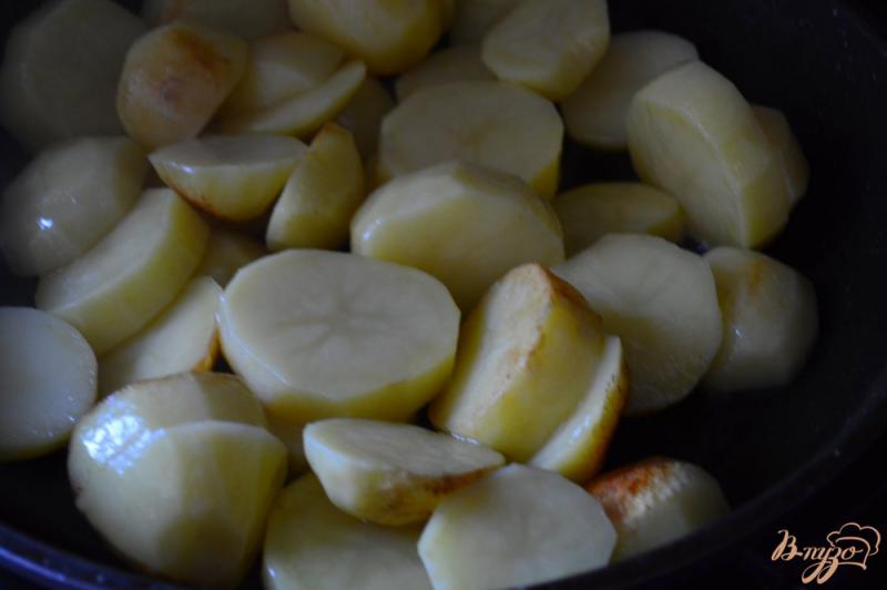 Фото приготовление рецепта: Картофель со сладким перцем и пореем шаг №1