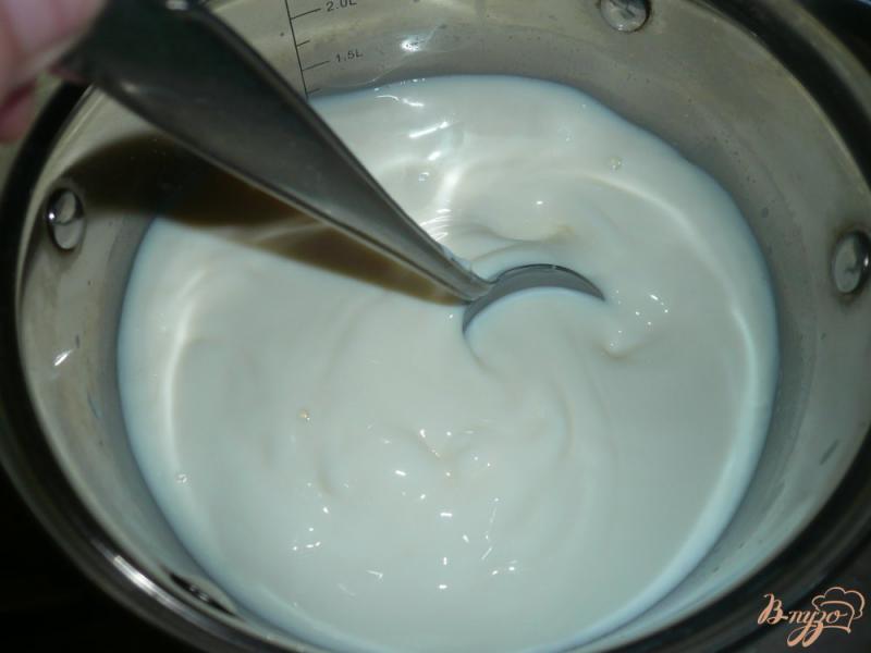 Фото приготовление рецепта: Ванильный йогурт в мультиварке шаг №3