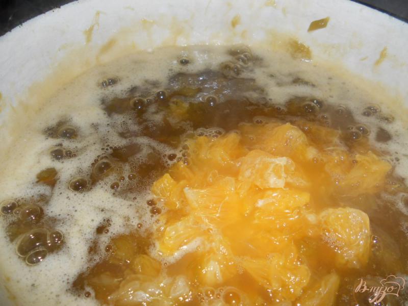 Фото приготовление рецепта: Варенье из ревеня с апельсинами шаг №8