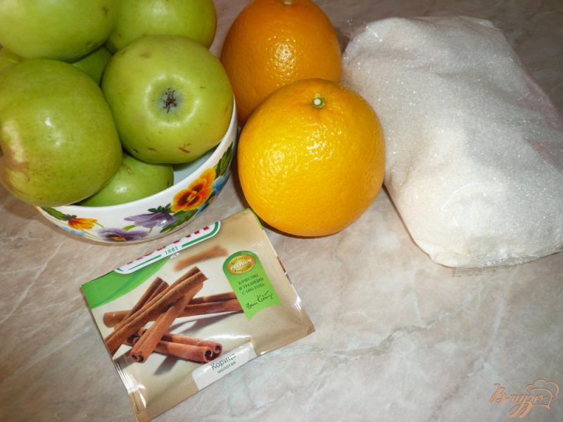 Фото приготовление рецепта: Яблочное варенье с апельсином и корицей шаг №1