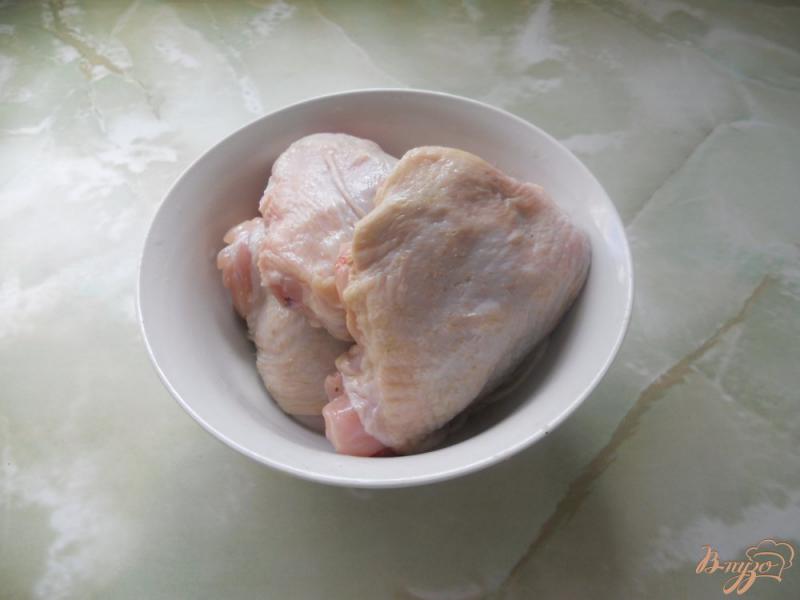 Фото приготовление рецепта: Куриные бедра в маринаде с эстрагоном шаг №1