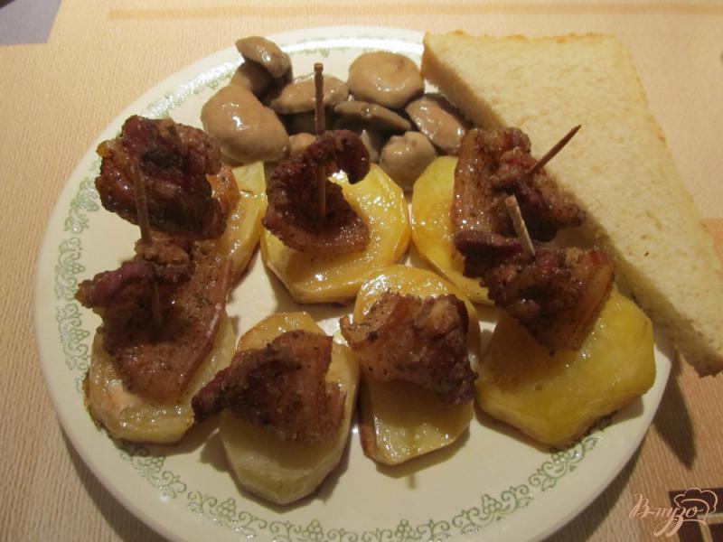 Фото приготовление рецепта: «Кораблики» из картошки с подчеревком шаг №5