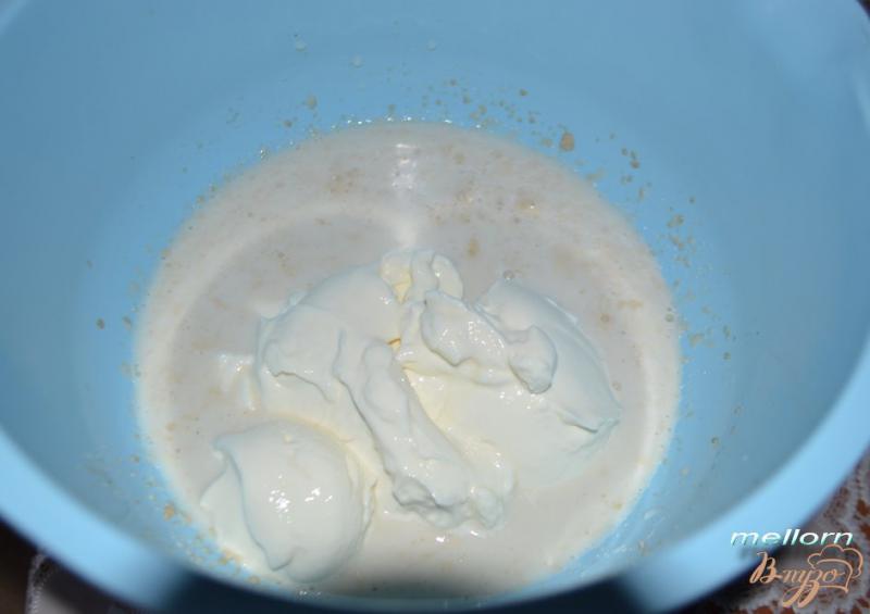 Фото приготовление рецепта: Булка из сливочного крема шаг №2