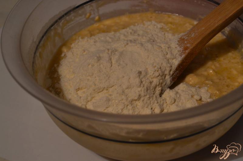Фото приготовление рецепта: Медовый хлеб с имбирем шаг №2