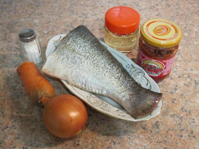 Фото приготовление рецепта: Толстолобик с овощами шаг №1