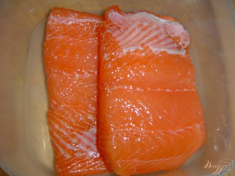 Фото приготовление рецепта: Красная рыба соленая по домашнему шаг №6