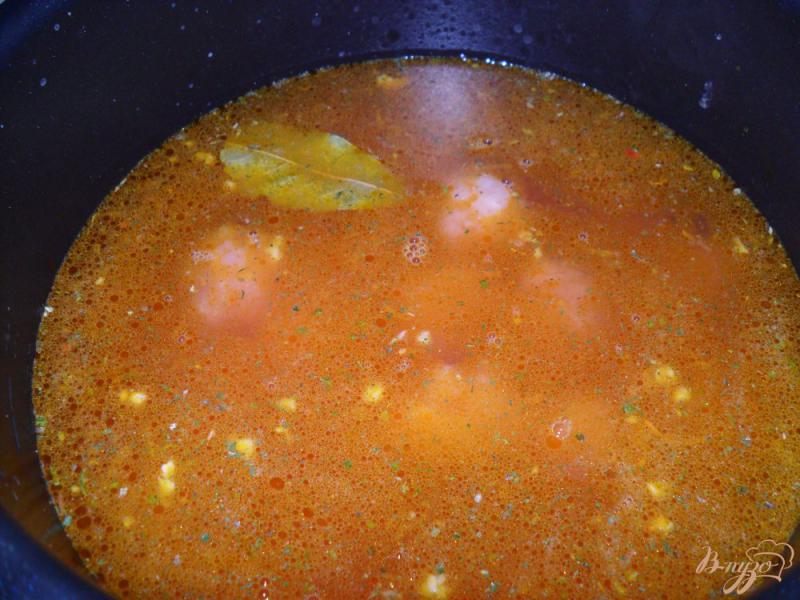 Фото приготовление рецепта: Томатный суп с фрикадельками шаг №8