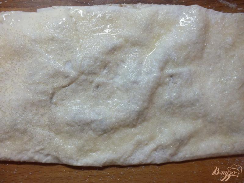 Фото приготовление рецепта: Пирог из лаваша с изюмом крученый шаг №7