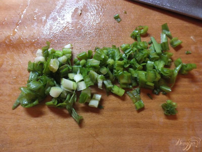 Фото приготовление рецепта: Салат из листовой капусты шаг №3