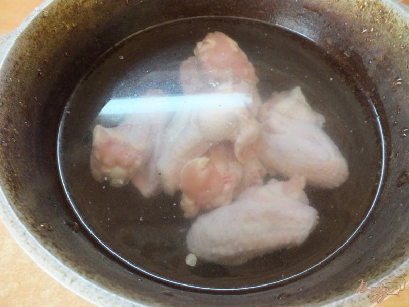 Фото приготовление рецепта: Суп с луком порей шаг №2
