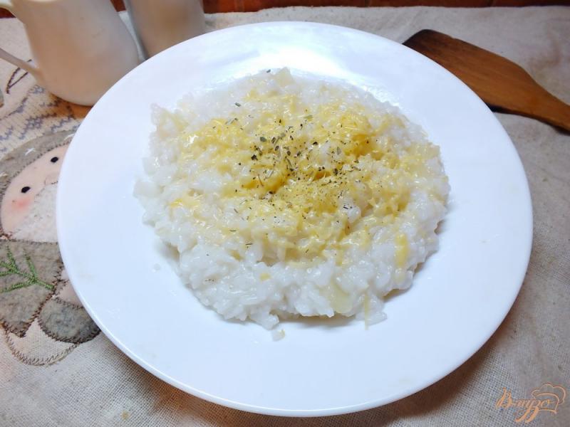 Фото приготовление рецепта: Рис с ананасом и сыром шаг №8