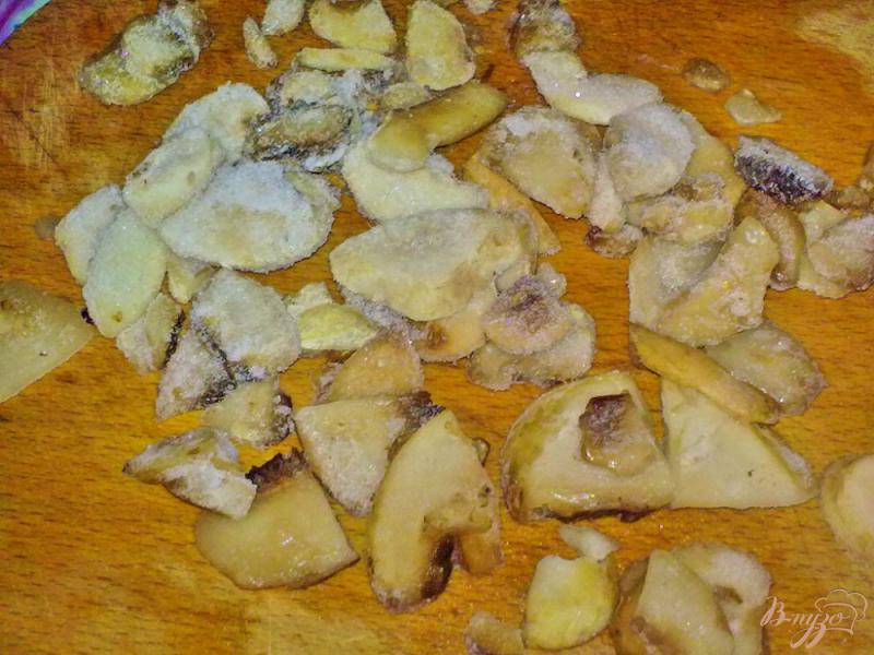 Фото приготовление рецепта: Рулетики из лаваша с грибами шаг №3