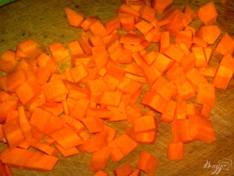 Фото приготовление рецепта: Картофель с дайконом в горшочке шаг №2