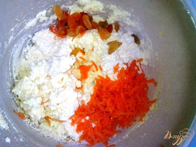 Фото приготовление рецепта: Запеканка из творога с морковью шаг №3