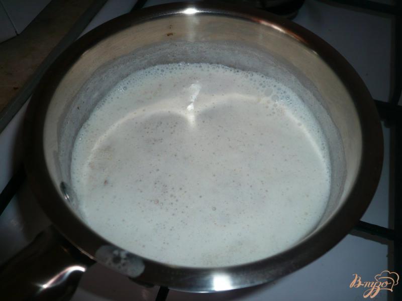 Фото приготовление рецепта: Молочная каша с медом шаг №4