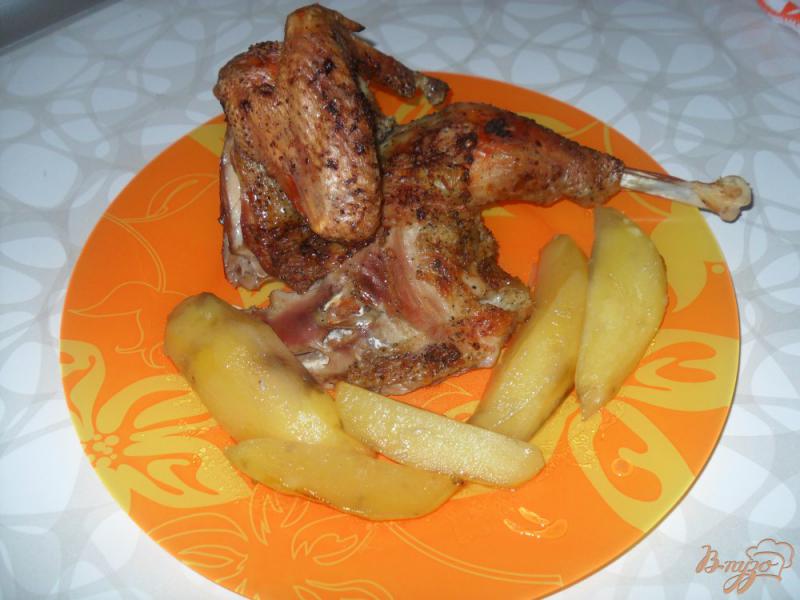 Фото приготовление рецепта: Курица с картофелем в рукаве шаг №6