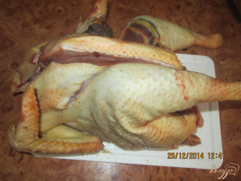 Фото приготовление рецепта: Холодец на свиной ножке и домашнем петухе шаг №2