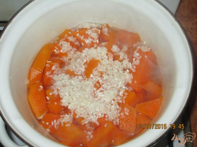 Фото приготовление рецепта: Каша из тыквы с рисом шаг №2