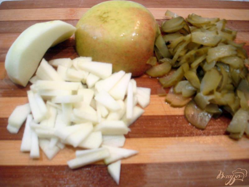 Фото приготовление рецепта: Сельдь в сметанно - горчичном соусе шаг №7