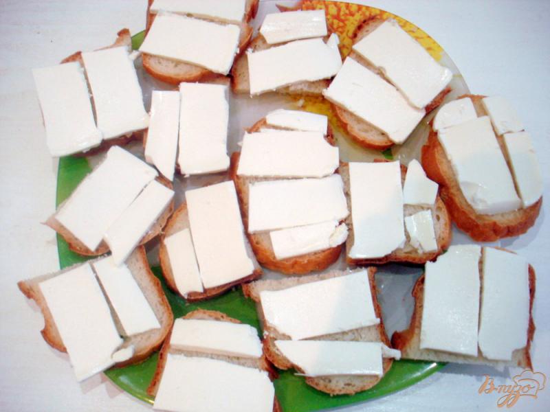 Фото приготовление рецепта: Бутерброды парусники шаг №1