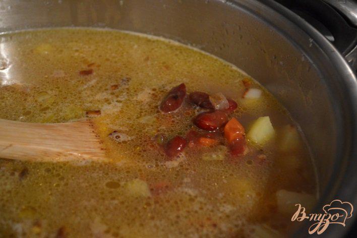 Фото приготовление рецепта: Густой овощной суп на курином бульоне шаг №3